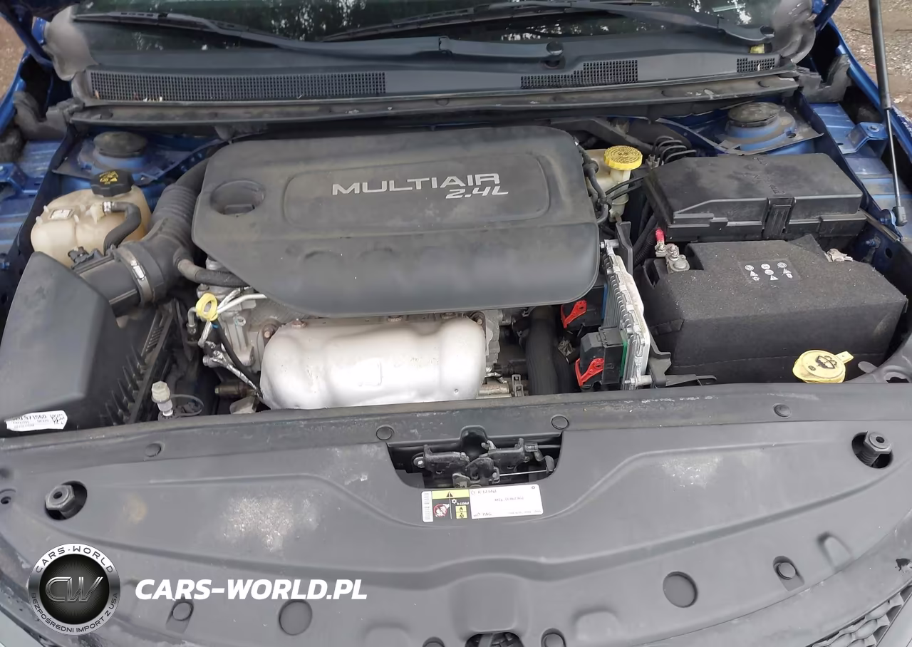 2015 Chrysler 200 S VIN:1C3CCCBB4FN721703 - 10
