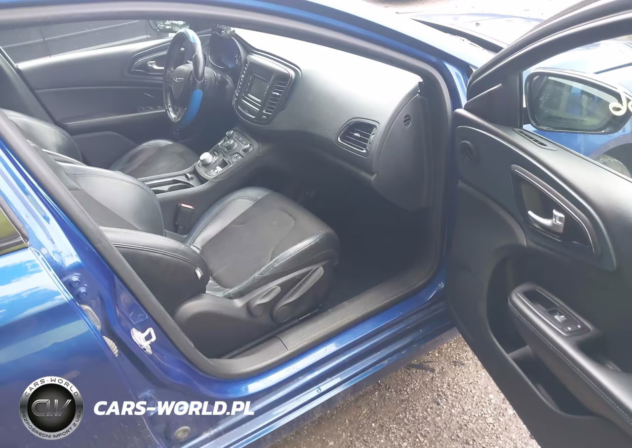 2015 Chrysler 200 S VIN:1C3CCCBB4FN721703 - 5