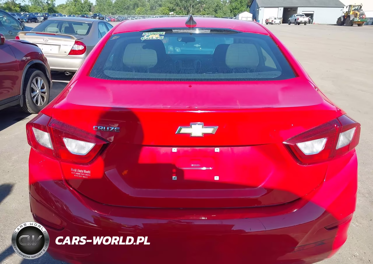 2018 Chevrolet Cruze Ls Auto VIN:1G1BC5SM7J7106685 - 16