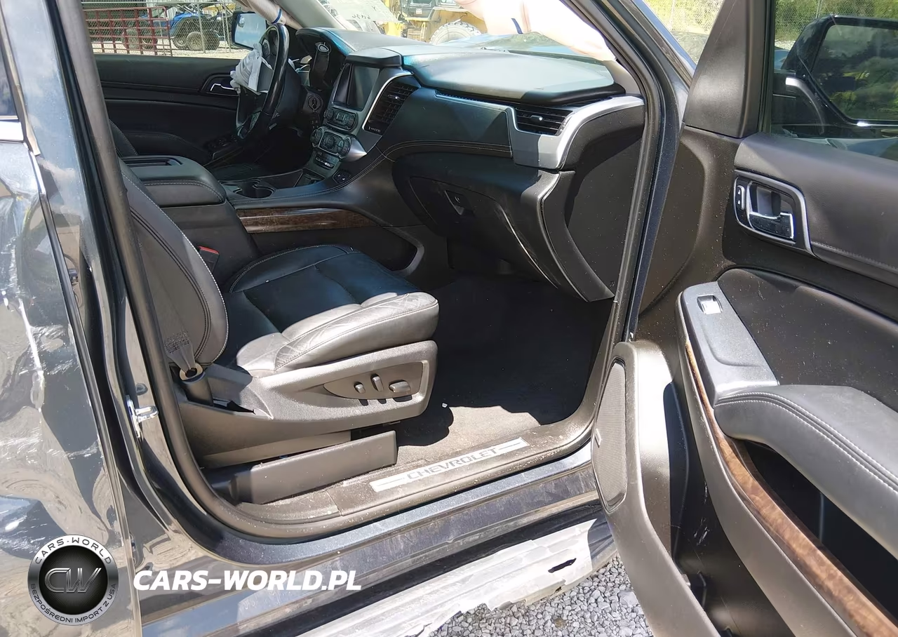 2020 Chevrolet Tahoe 4Wd Lt VIN:1GNSKBKCXLR309164 - 5