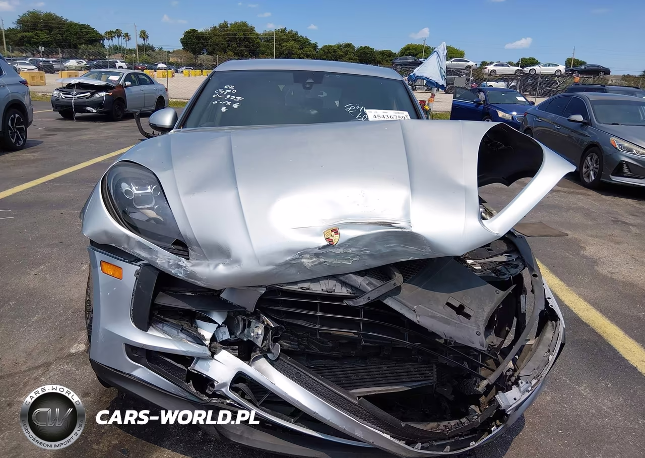 2020 Porsche Macan VIN:WP1AA2A54LLB09781 - 13