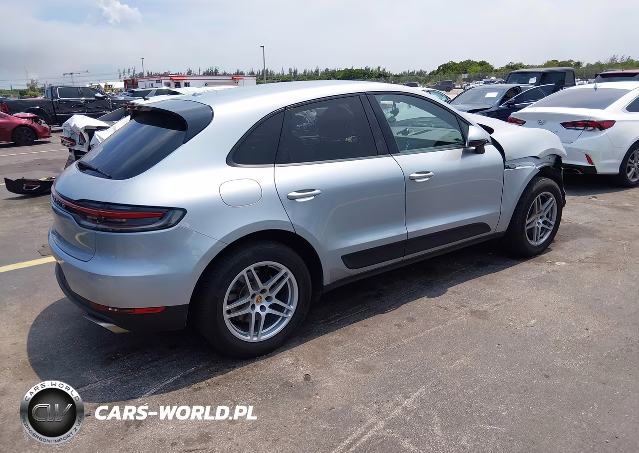 2020 Porsche Macan VIN:WP1AA2A54LLB09781 - 4