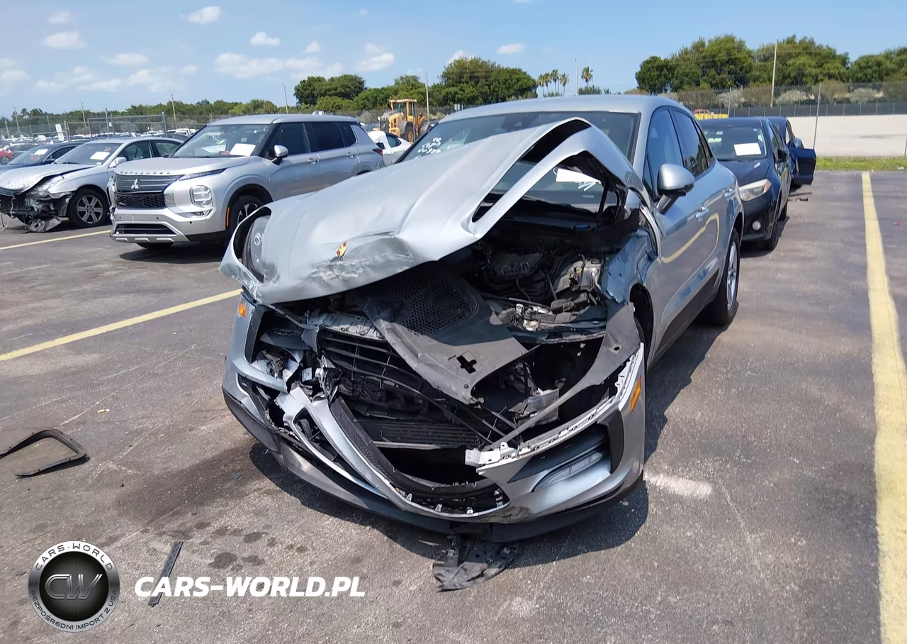 2020 Porsche Macan VIN:WP1AA2A54LLB09781 - 6