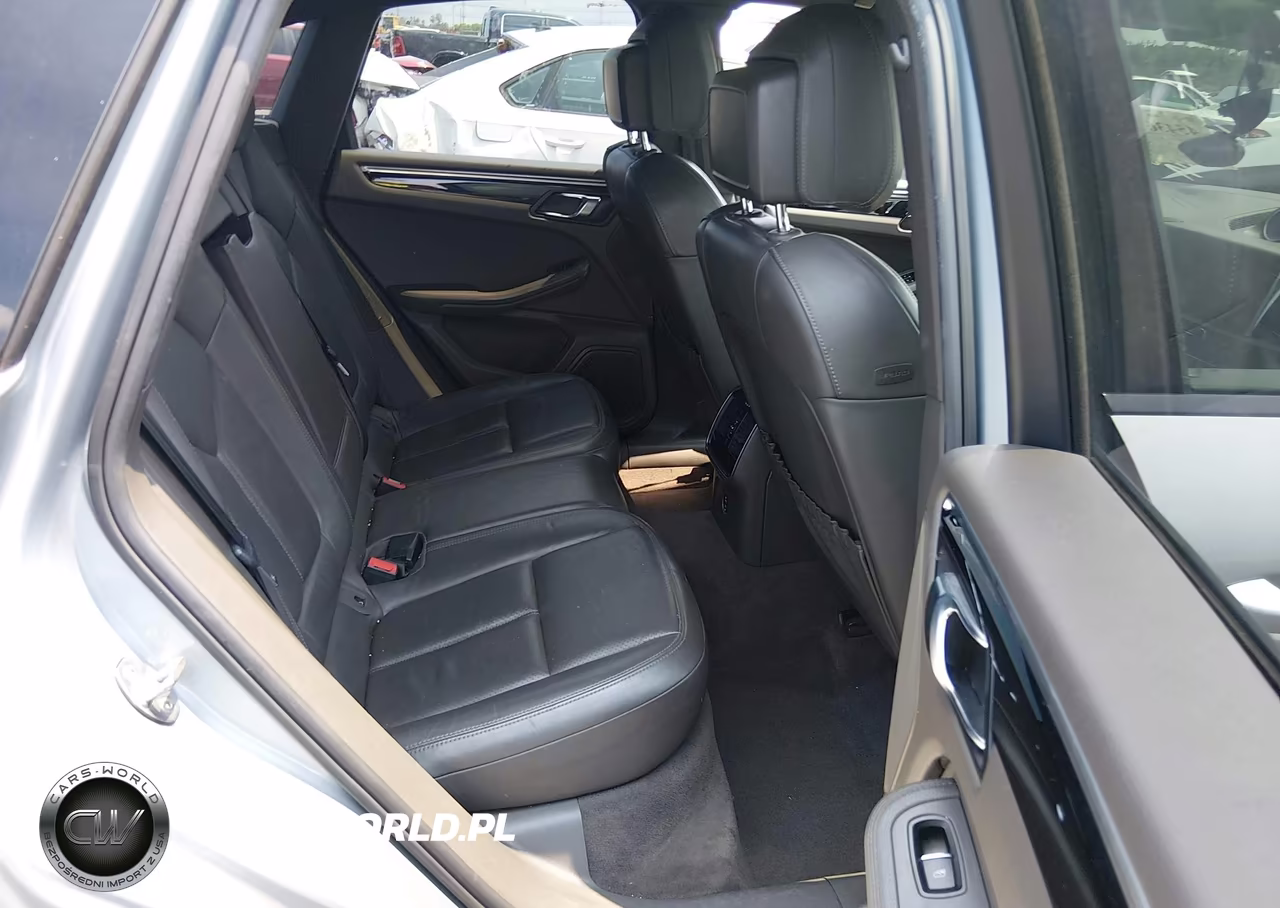 2020 Porsche Macan VIN:WP1AA2A54LLB09781 - 8