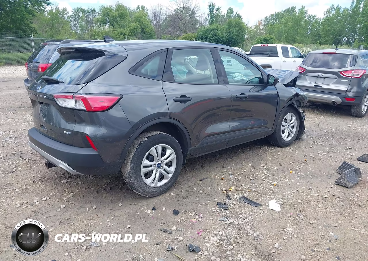 2020 Ford Escape S VIN:1FMCU9F61LUA56748 - 4