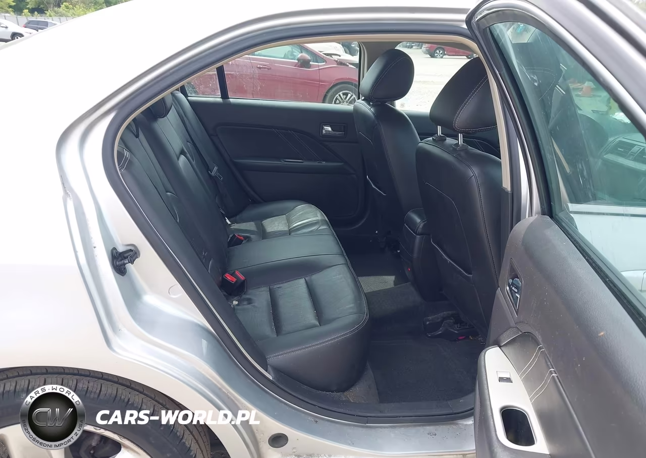 2011 Ford Fusion Sport VIN:3FAHP0KC1BR132196 - 8