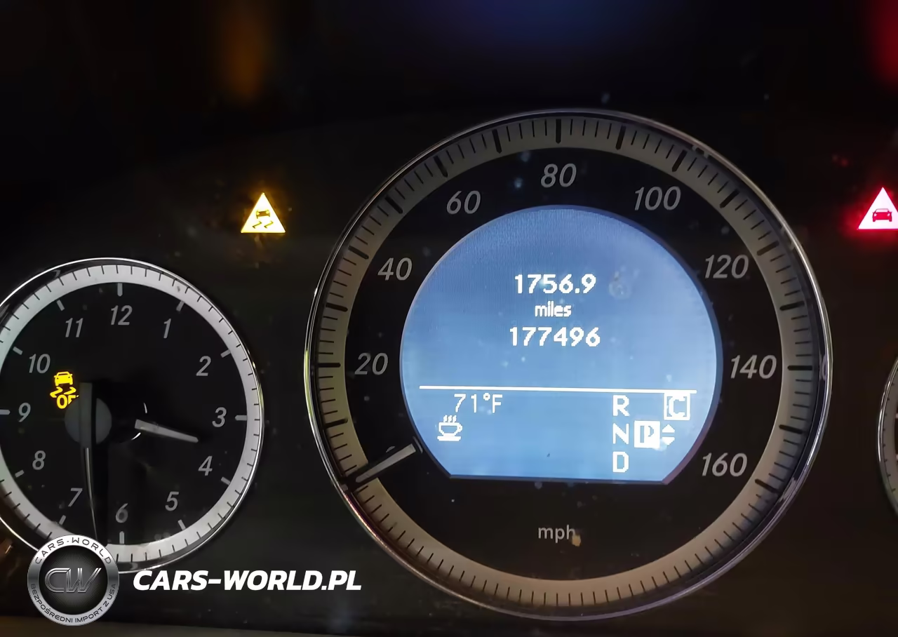 2010 Mercedes-Benz E 350 4Matic VIN:WDDHF8HBXAA261501 - 15