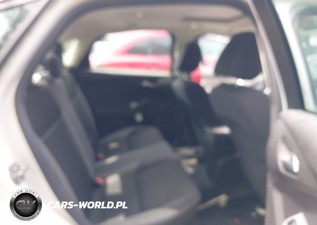 2014 Ford Focus Se VIN:1FADP3F26EL335556 - 8