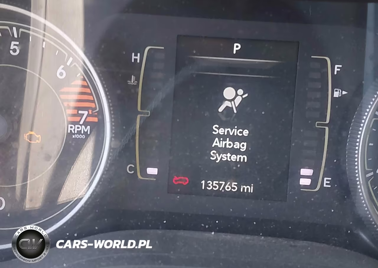 2019 Jeep Cherokee Latitude Plus Fwd VIN:1C4PJLLB3KD154594 - 15