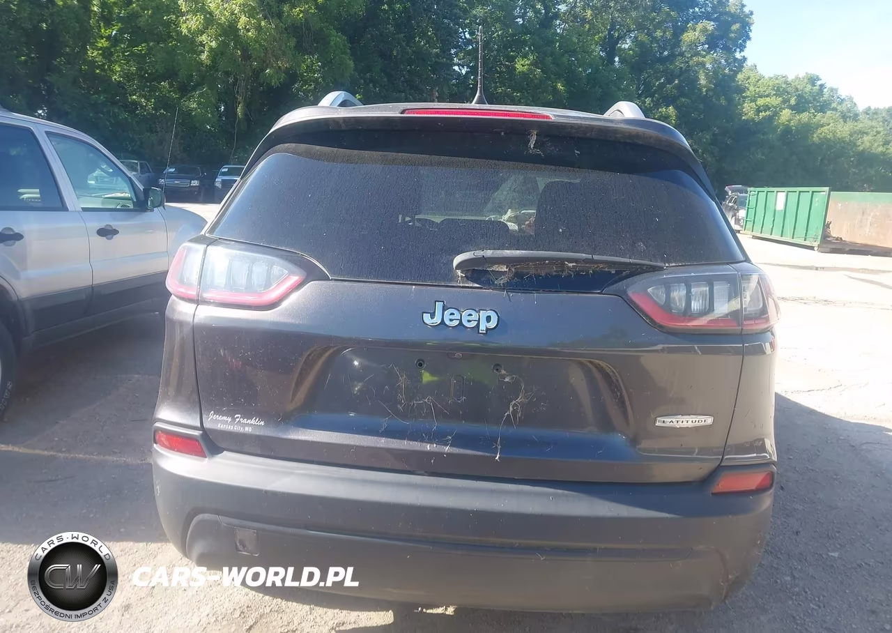 2019 Jeep Cherokee Latitude Plus Fwd VIN:1C4PJLLB3KD154594 - 16