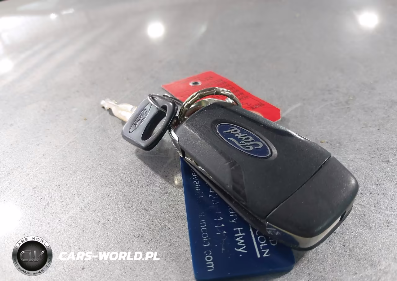 2016 Ford Fusion S VIN:3FA6P0G77GR338567 - 11