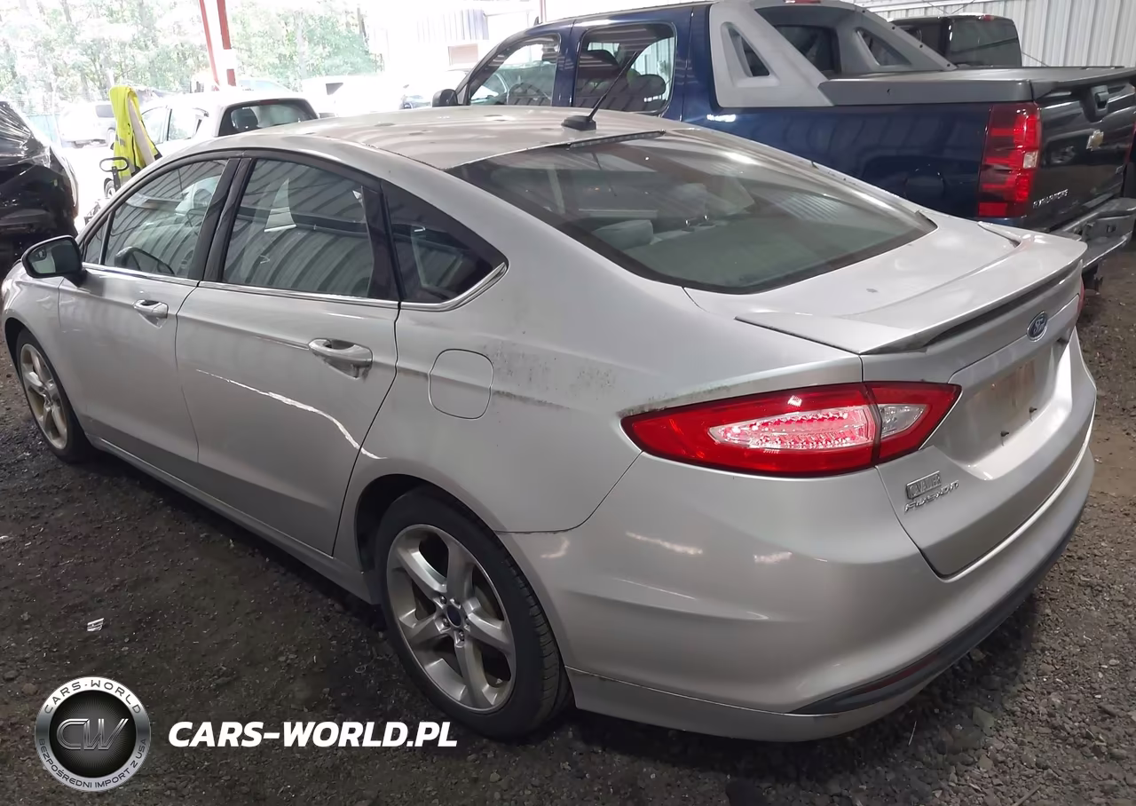 2016 Ford Fusion S VIN:3FA6P0G77GR338567 - 3