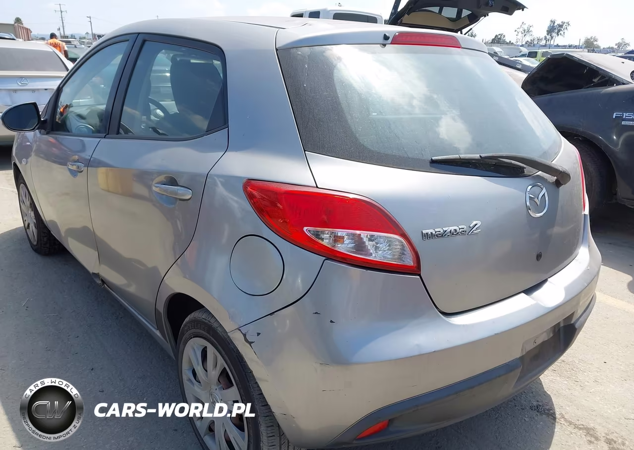 2011 Mazda Mazda2 Sport VIN:JM1DE1HYXB0123407 - 6