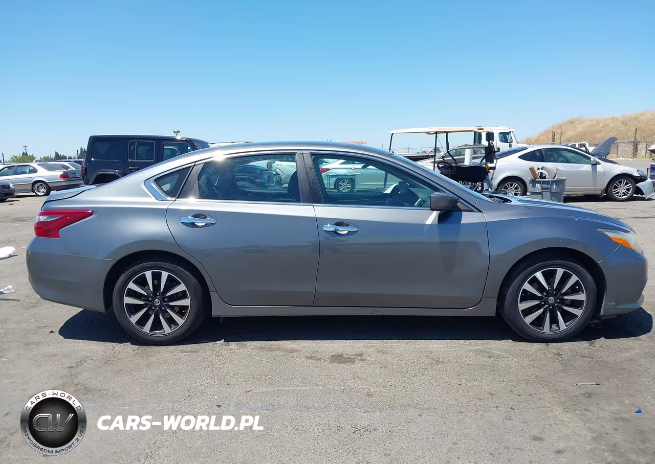 2018 Nissan Altima 2.5 Sv VIN:1N4AL3AP4JC212334 - 13