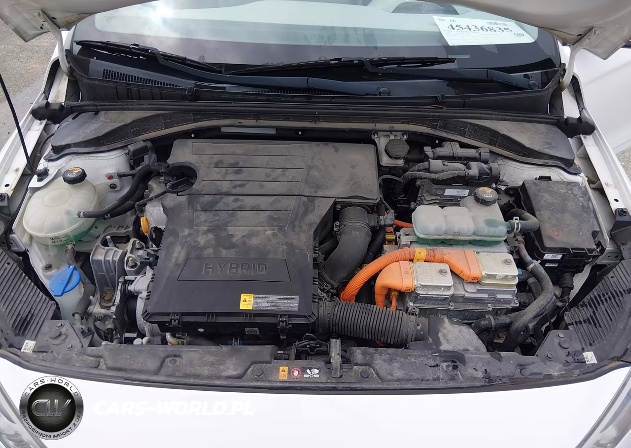 2020 Hyundai Ioniq Hybrid Blue VIN:KMHC65LC8LU219778 - 10