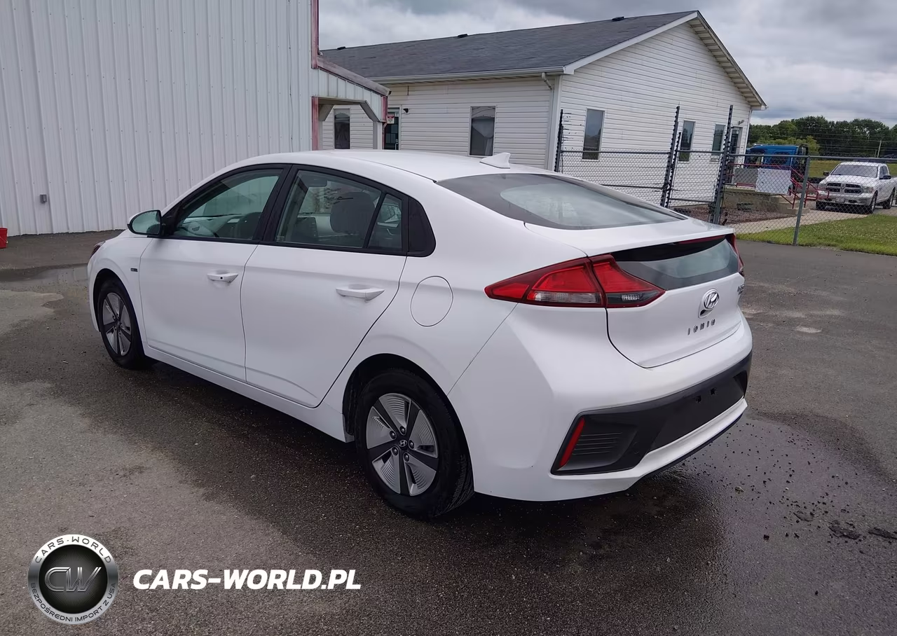 2020 Hyundai Ioniq Hybrid Blue VIN:KMHC65LC8LU219778 - 3