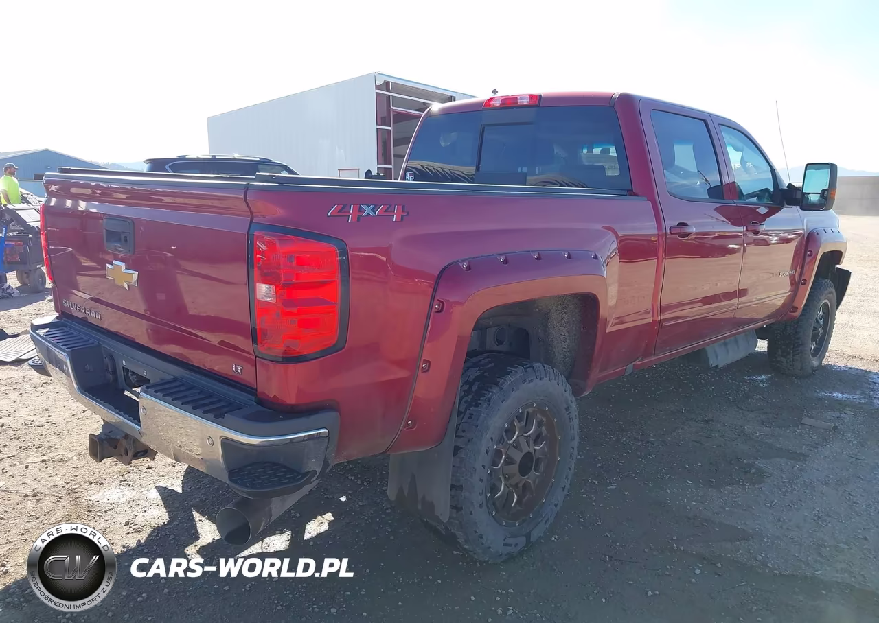 2018 Chevrolet Silverado 2500Hd Lt VIN:1GC1KVEY0JF157942 - 4
