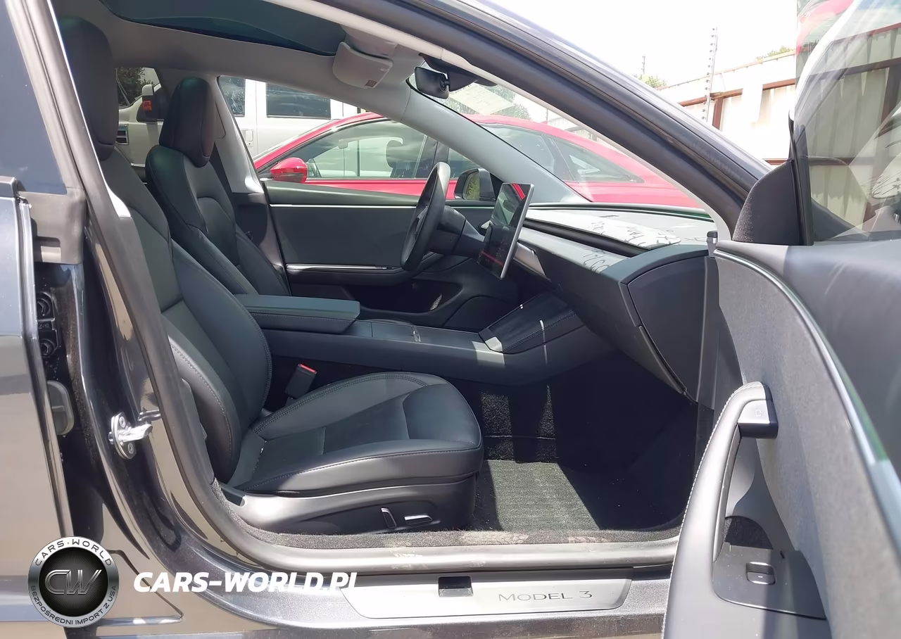2025 Tesla Model 3 Long Range Rear-Wheel Drive-Standard Rear-Wheel Drive VIN:5YJ3E1EAXSF899461 - 5