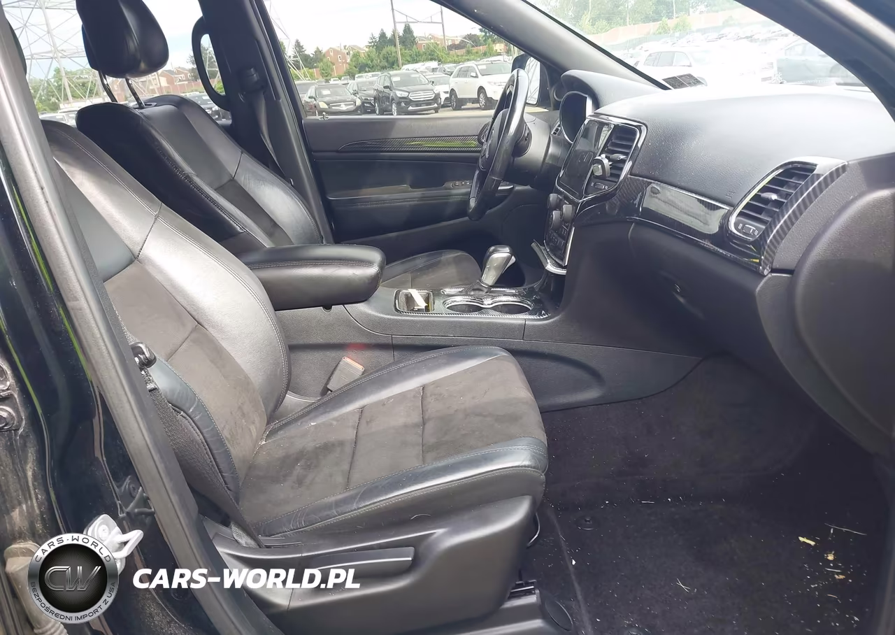 2019 Jeep Grand Cherokee Altitude 4X4 VIN:1C4RJFAG1KC562204 - 5