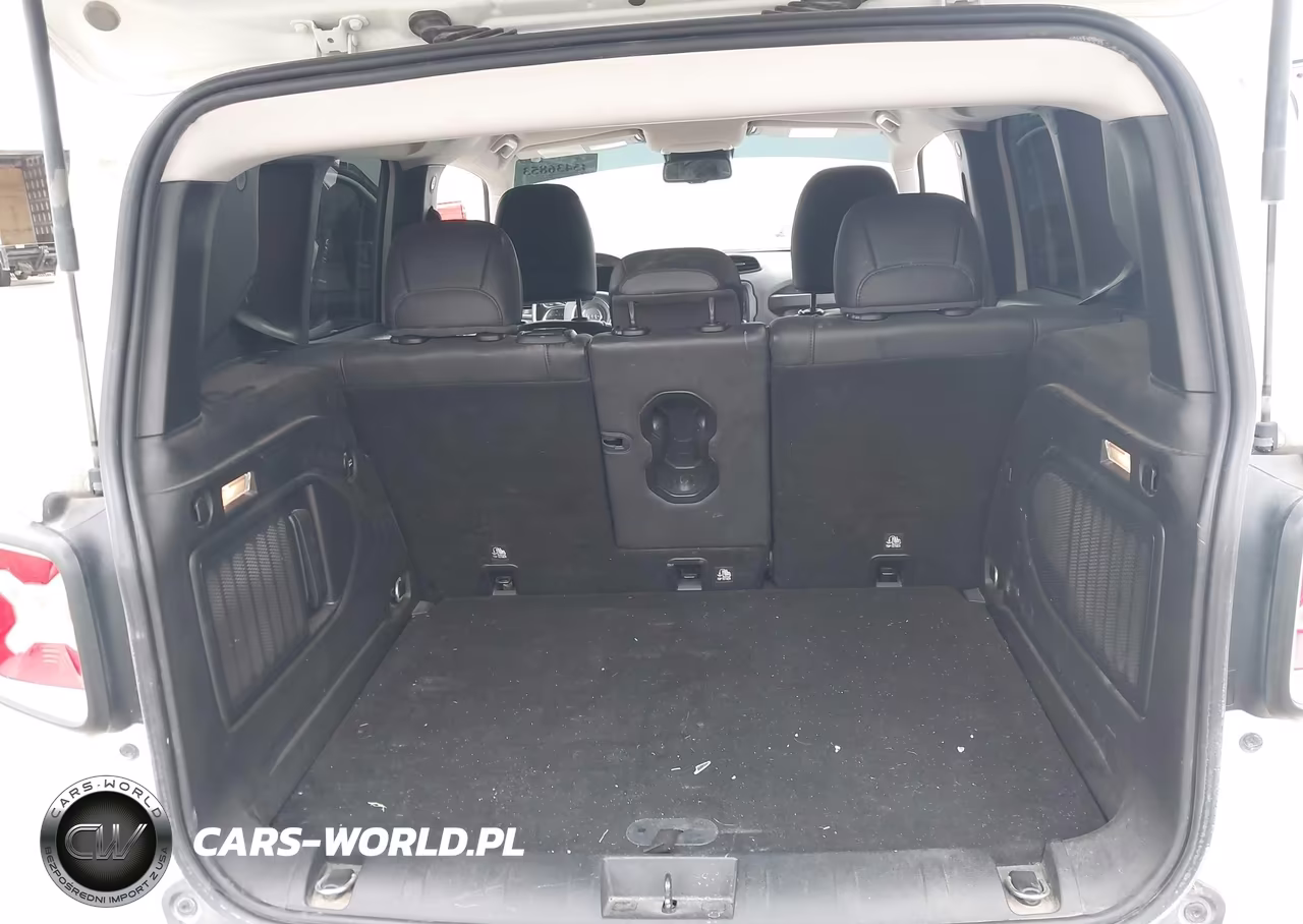 2015 Jeep Renegade Limited VIN:ZACCJBDT7FPB29737 - 18