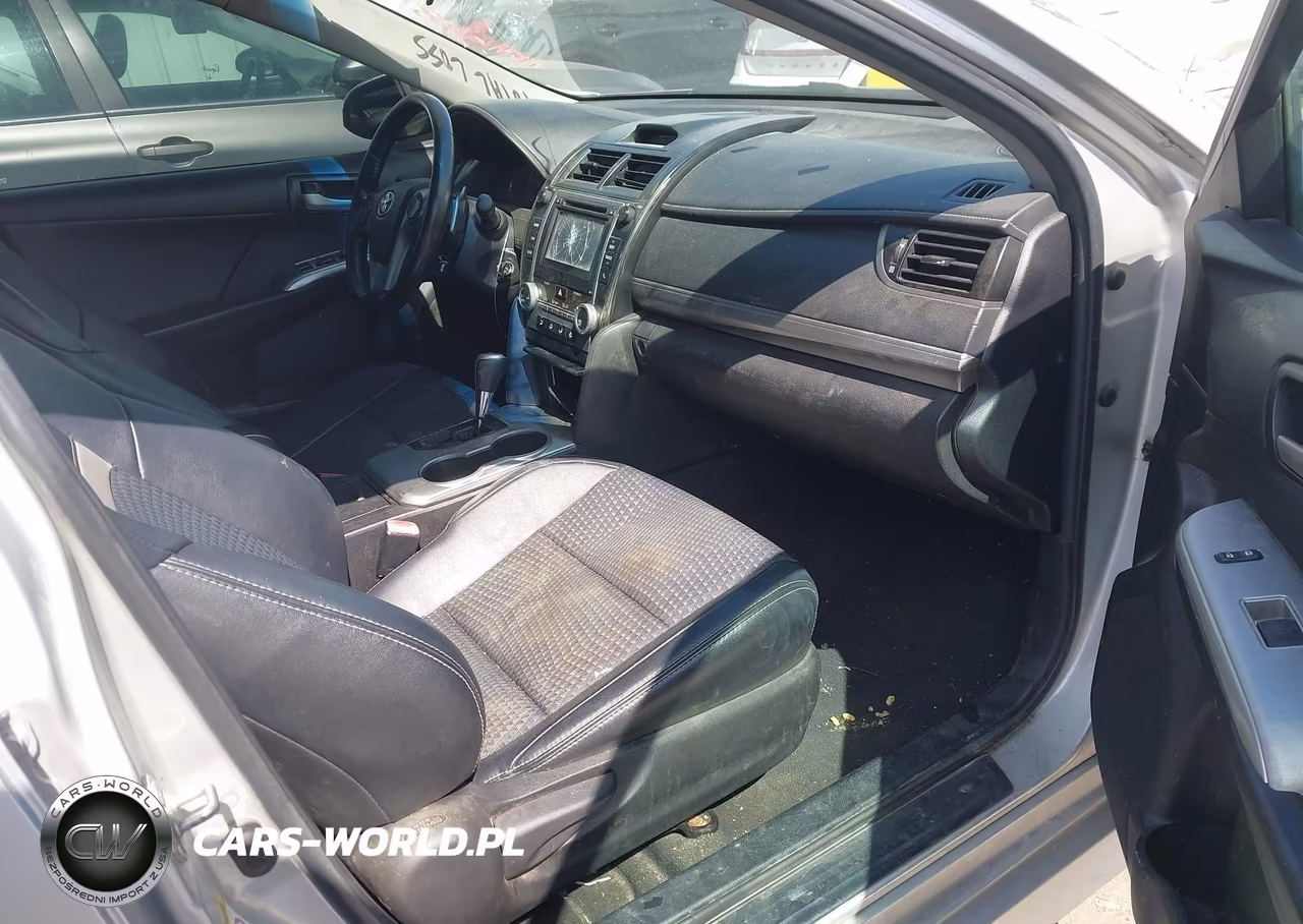 2014 Toyota Camry Se VIN:4T1BF1FK5EU381278 - 5
