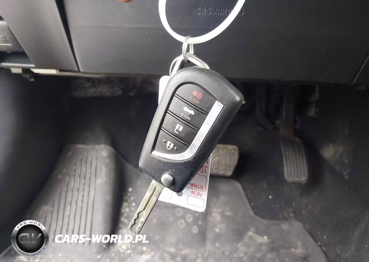 2025 Toyota Corolla Le VIN:5YFB4MDE1SP261012 - 11