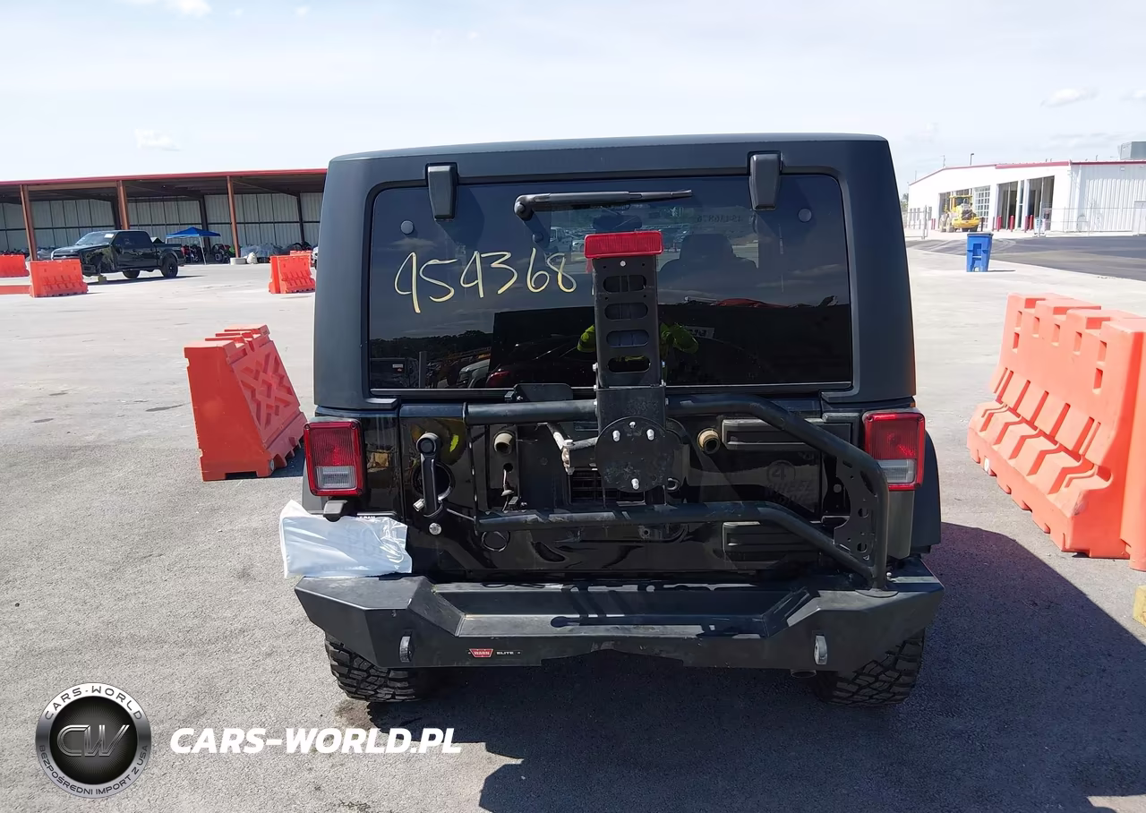 2014 Jeep Wrangler Willys Wheeler VIN:1C4AJWAG4EL275747 - 17