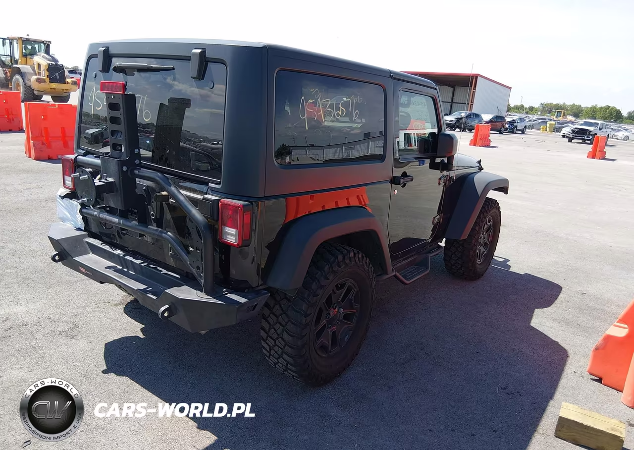 2014 Jeep Wrangler Willys Wheeler VIN:1C4AJWAG4EL275747 - 4