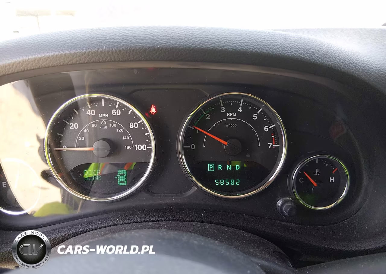 2014 Jeep Wrangler Willys Wheeler VIN:1C4AJWAG4EL275747 - 7