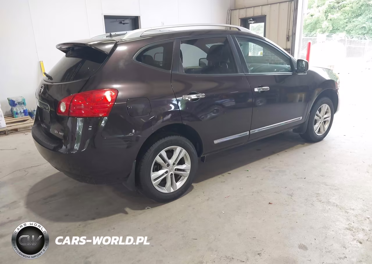 2012 Nissan Rogue Sv VIN:JN8AS5MV2CW368106 - 4