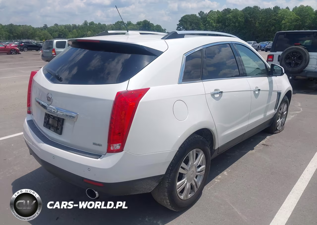 2015 Cadillac Srx Luxury Collection VIN:3GYFNBE35FS587057 - 4
