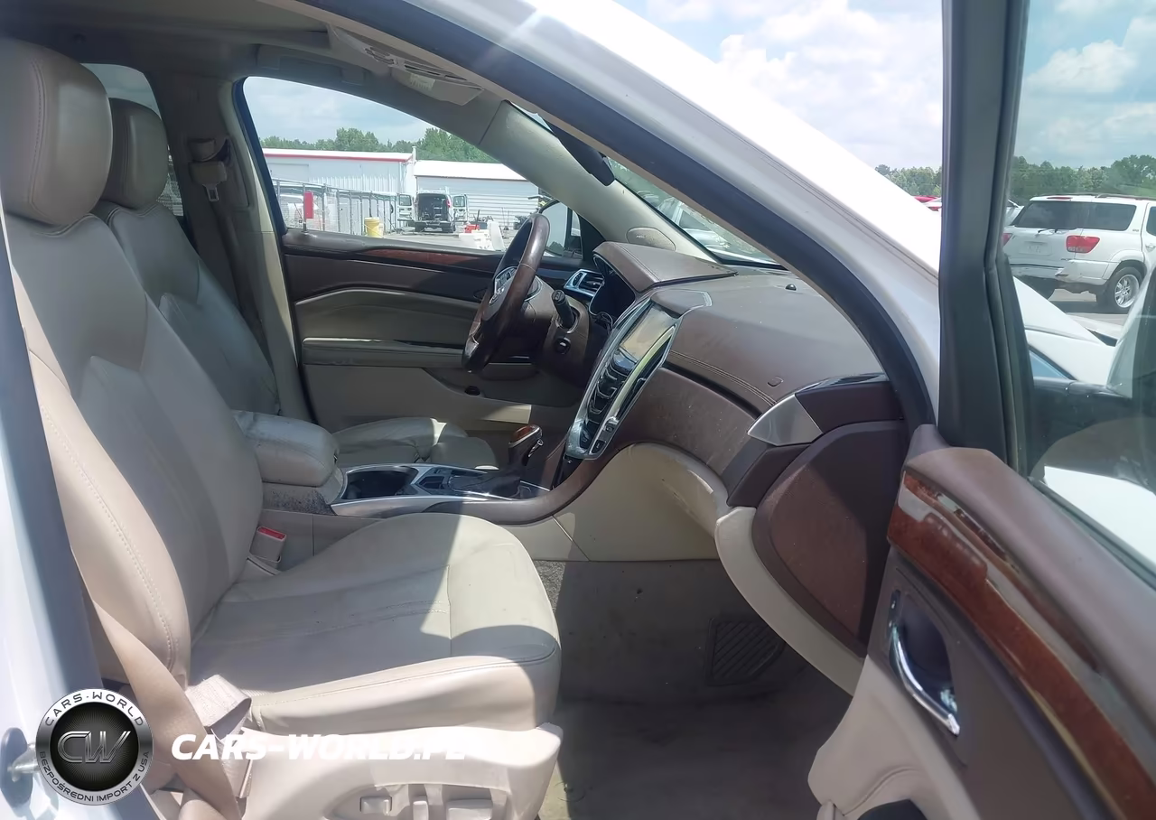 2015 Cadillac Srx Luxury Collection VIN:3GYFNBE35FS587057 - 5