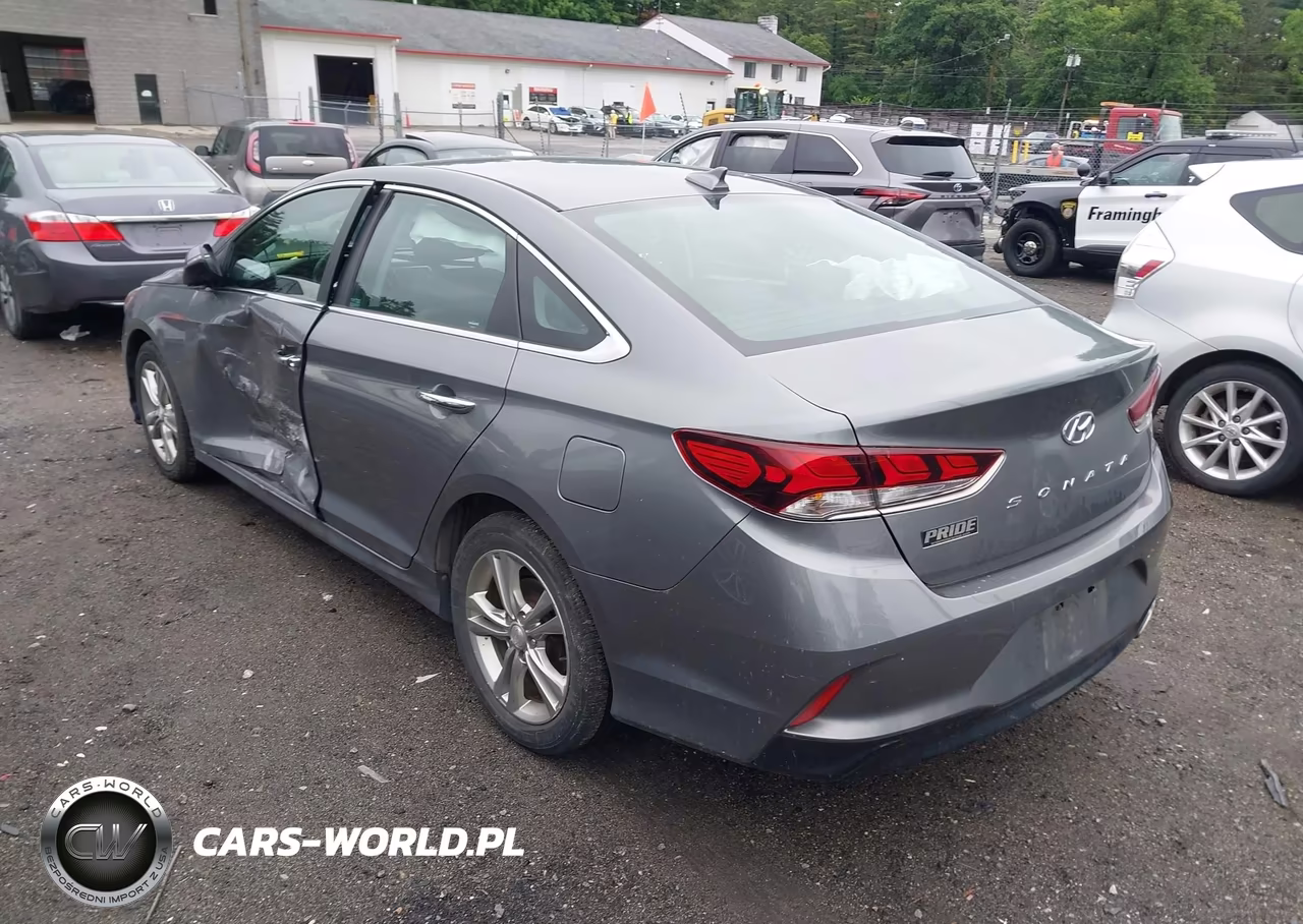 2018 Hyundai Sonata Sel VIN:5NPE34AF0JH673320 - 3