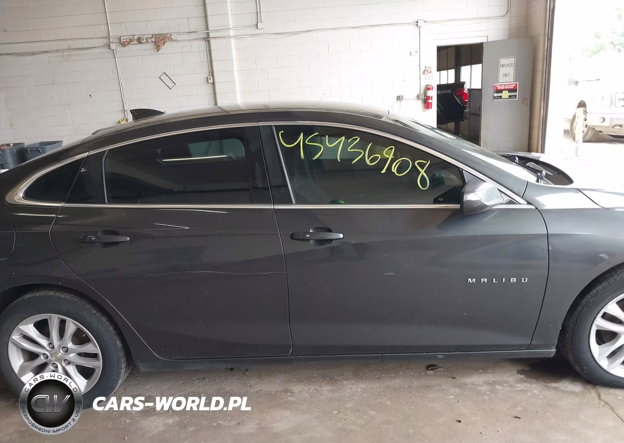 2016 Chevrolet Malibu 1Lt VIN:1G1ZE5ST7GF304133 - 13