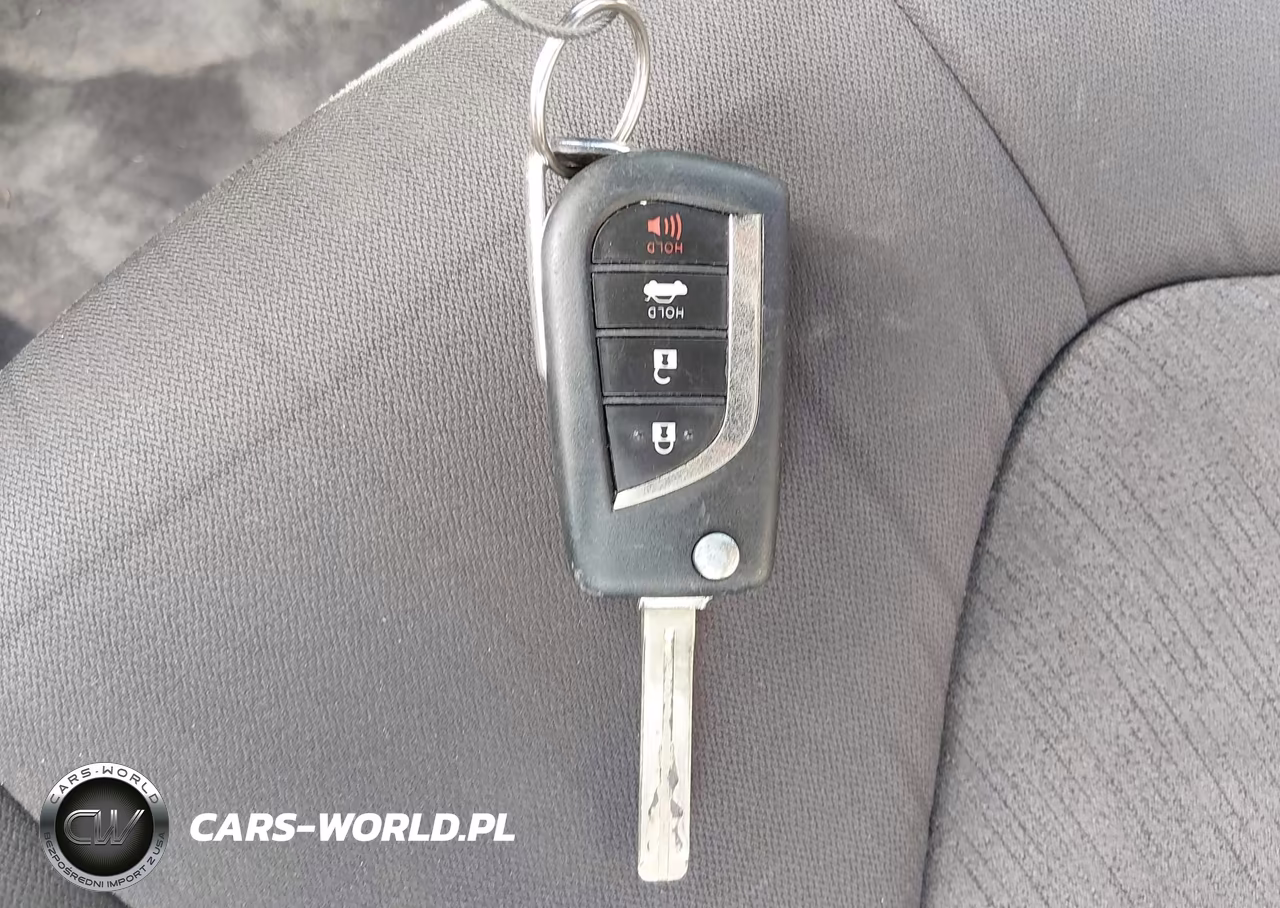 2019 Toyota Camry Le VIN:4T1B11HK5KU763219 - 11