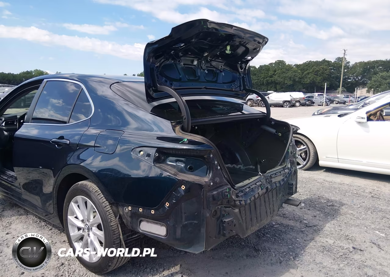 2019 Toyota Camry Le VIN:4T1B11HK5KU763219 - 6