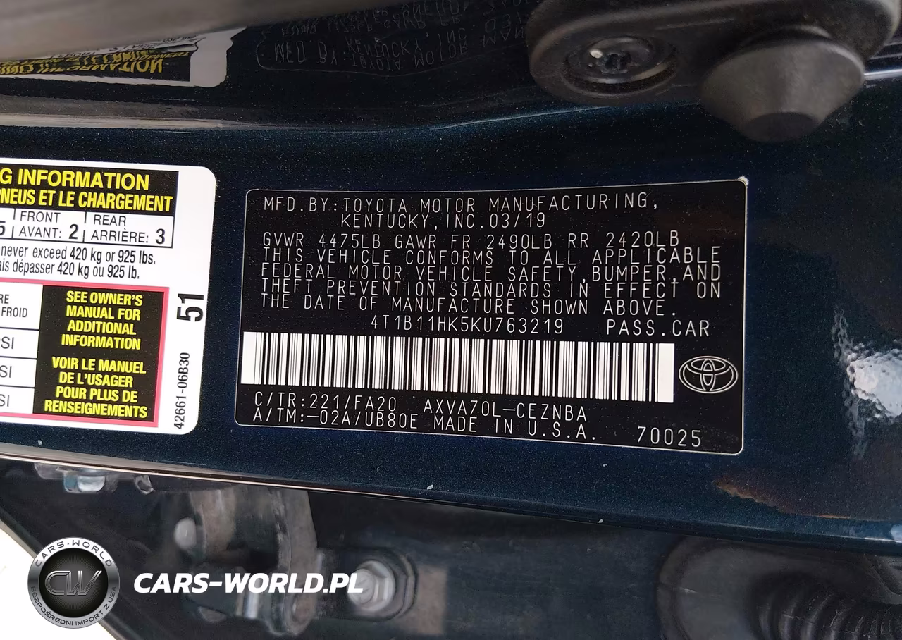 2019 Toyota Camry Le VIN:4T1B11HK5KU763219 - 9