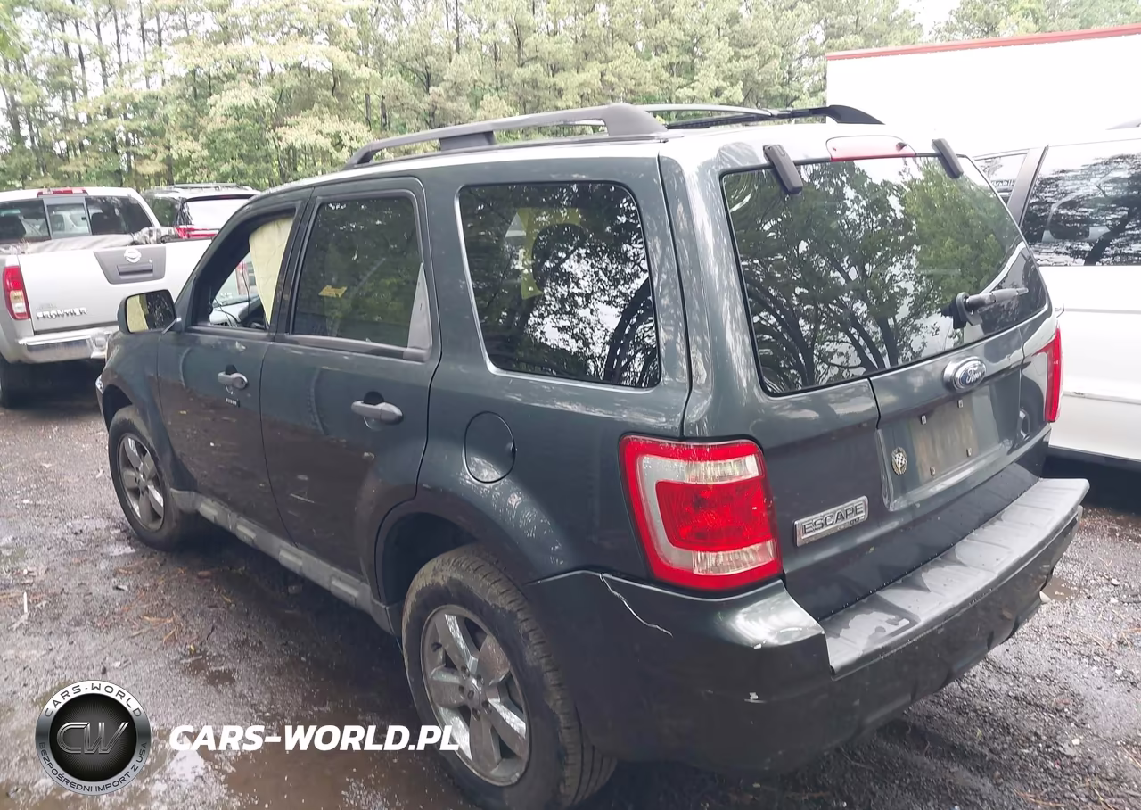 2009 Ford Escape Xlt VIN:1FMCU037X9KA87848 - 3