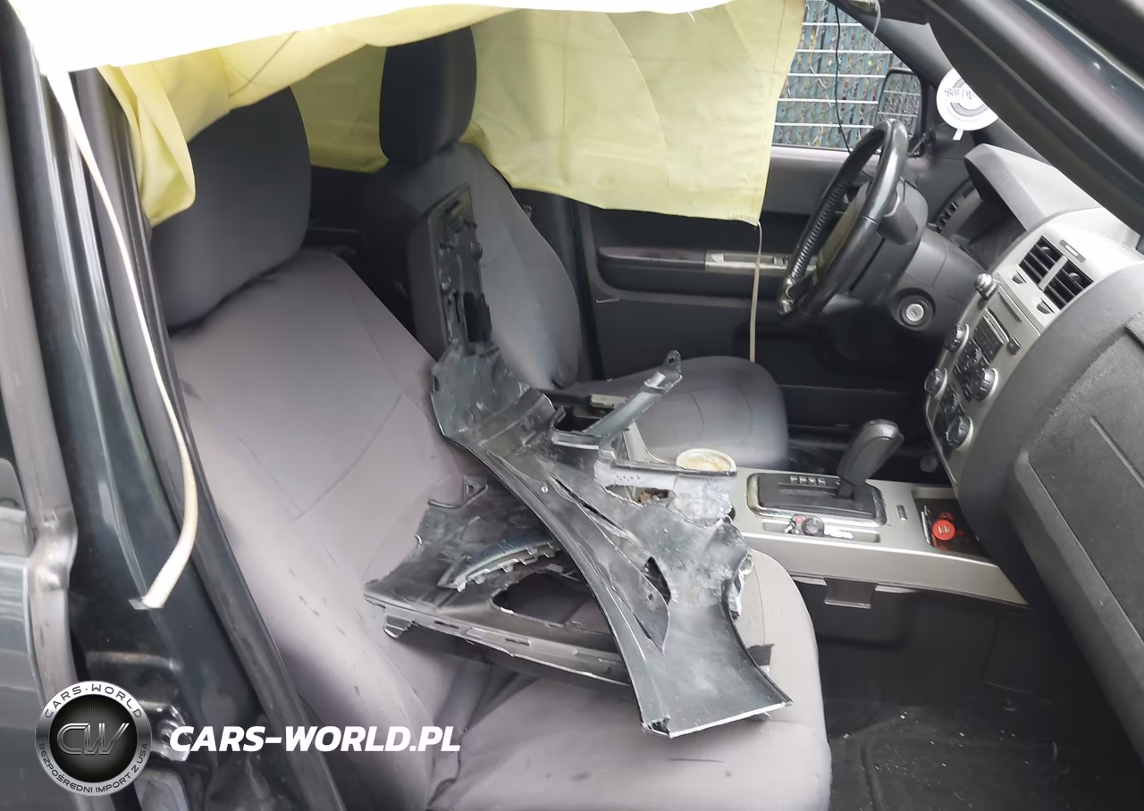 2009 Ford Escape Xlt VIN:1FMCU037X9KA87848 - 5