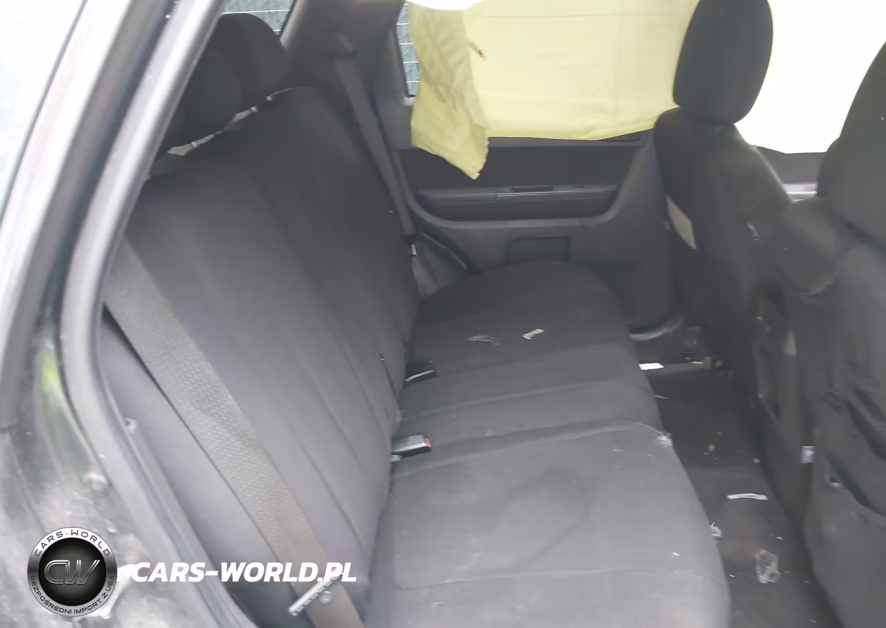 2009 Ford Escape Xlt VIN:1FMCU037X9KA87848 - 8