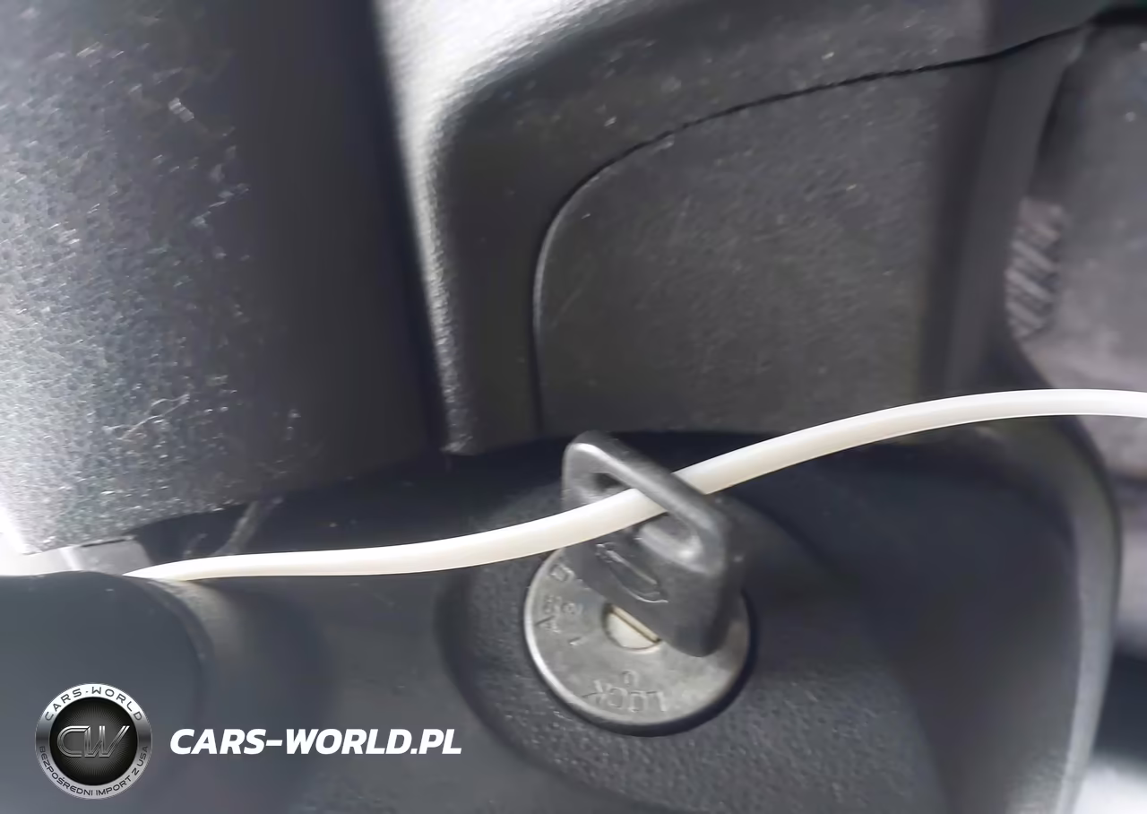 2015 Nissan Versa 1.6 S+ VIN:3N1CN7AP2FL958624 - 11