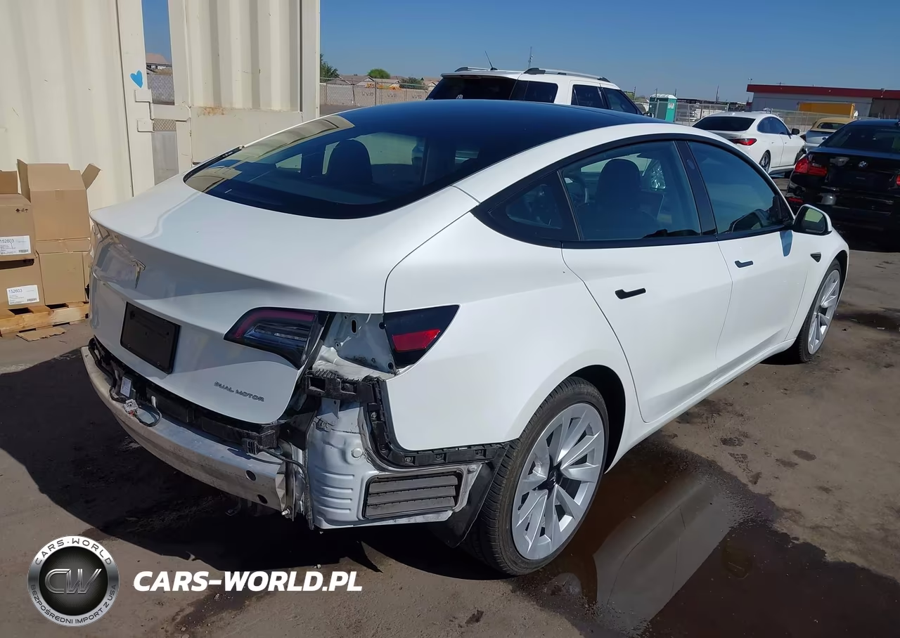 2022 Tesla Model 3 Long Range Dual Motor All-Wheel Drive VIN:5YJ3E1EB4NF187024 - 4