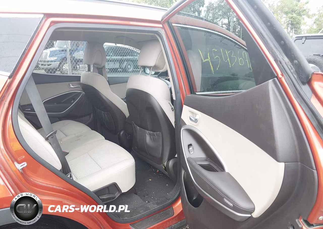 2016 Hyundai Santa Fe Sport 2.4L VIN:5XYZU3LB1GG353894 - 8