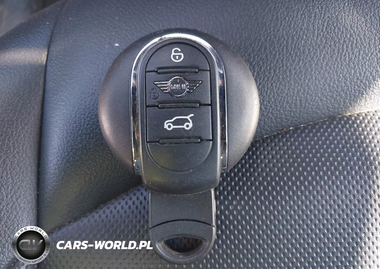 2020 Mini Countryman Cooper VIN:WMZYW3C05L3L09898 - 11