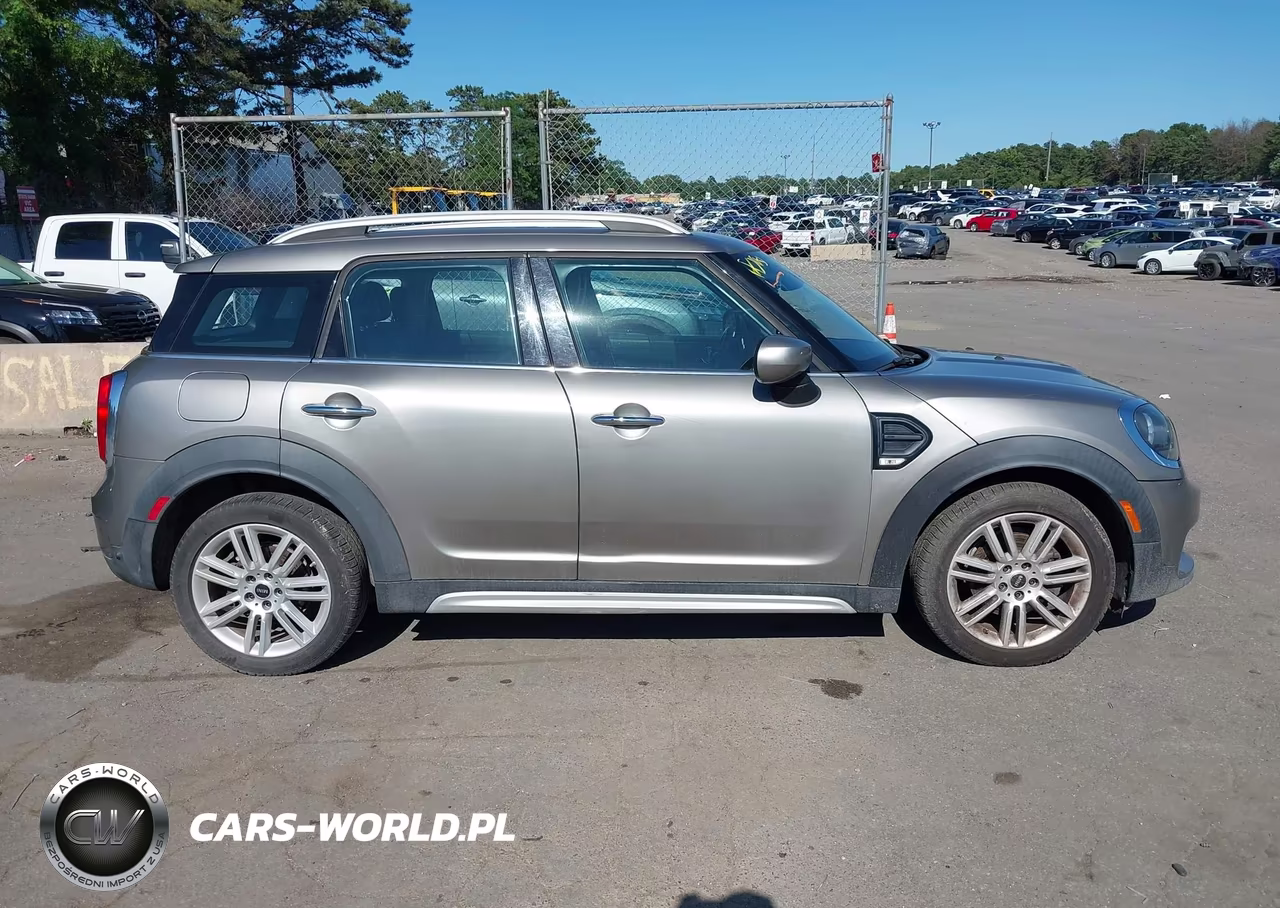2020 Mini Countryman Cooper VIN:WMZYW3C05L3L09898 - 13