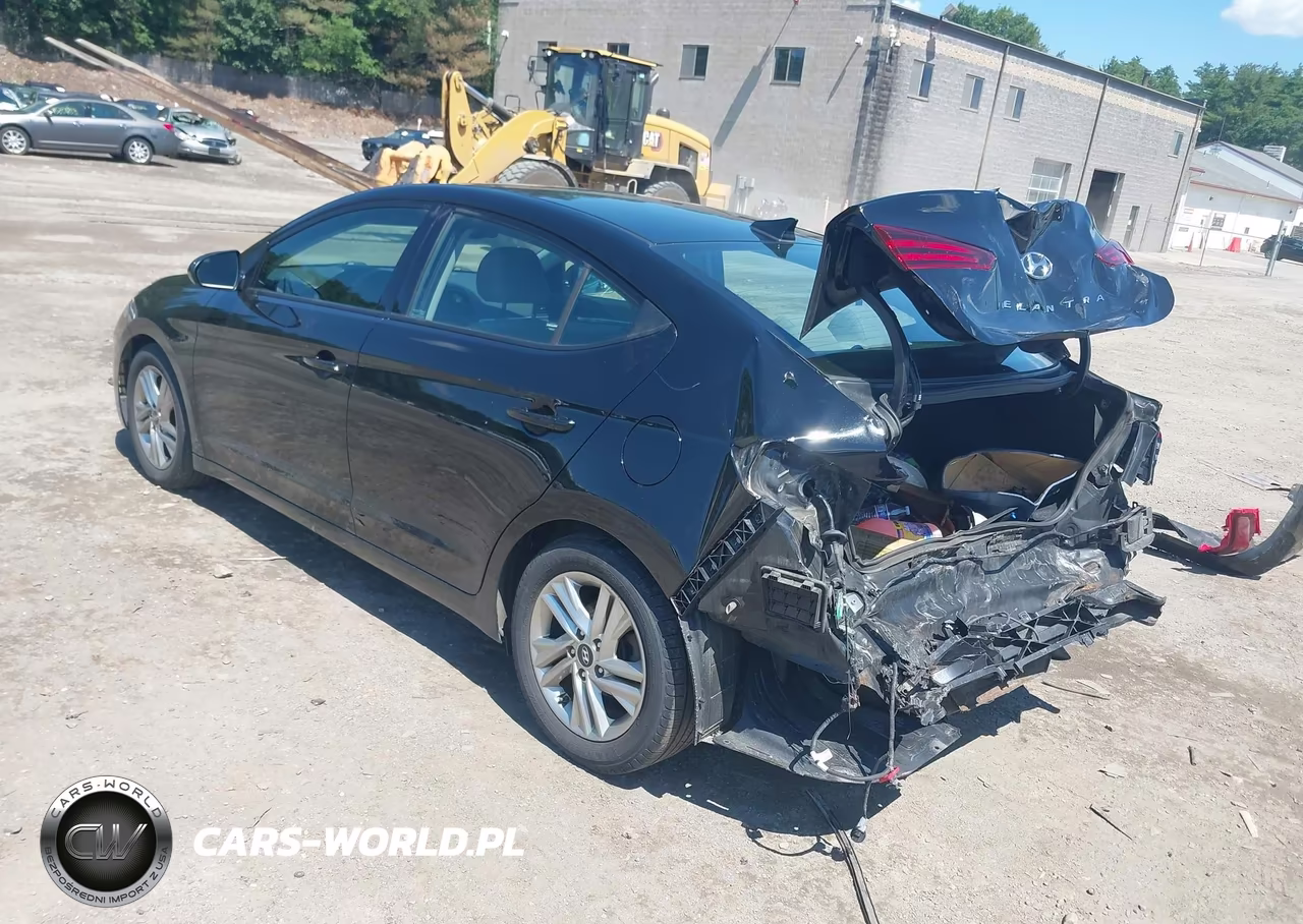 2019 Hyundai Elantra Value Edition VIN:5NPD84LF7KH487897 - 3