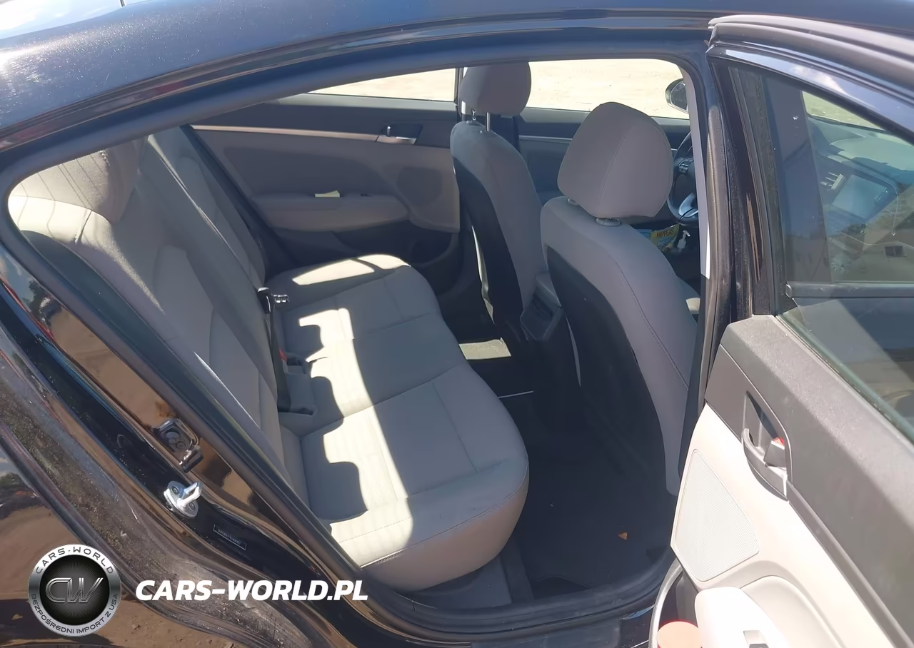 2019 Hyundai Elantra Value Edition VIN:5NPD84LF7KH487897 - 8