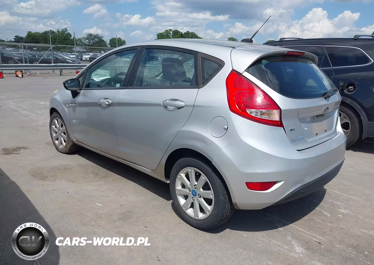 2012 Ford Fiesta Se VIN:3FADP4EJ4CM101944 - 3