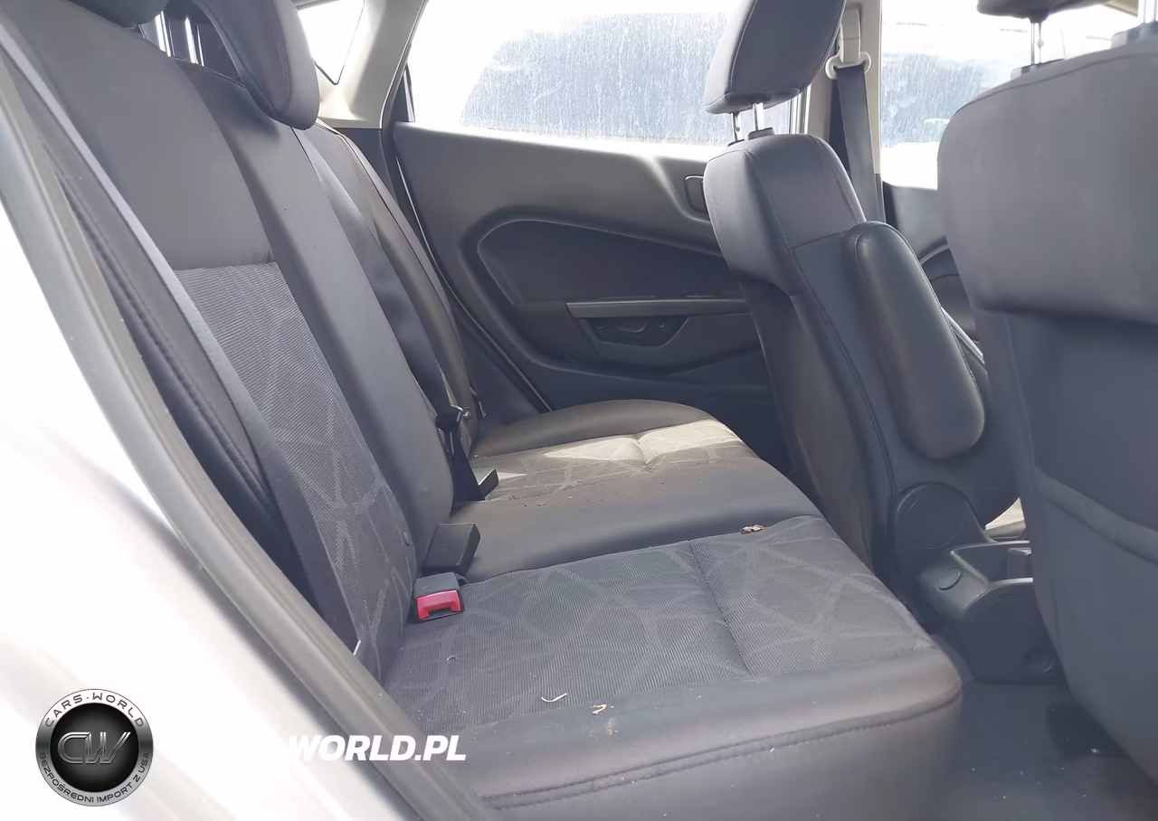 2012 Ford Fiesta Se VIN:3FADP4EJ4CM101944 - 8