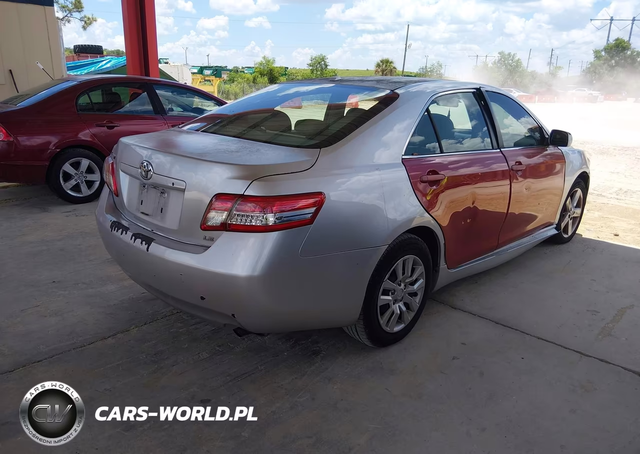 2011 Toyota Camry Le VIN:4T4BF3EK2BR187063 - 4